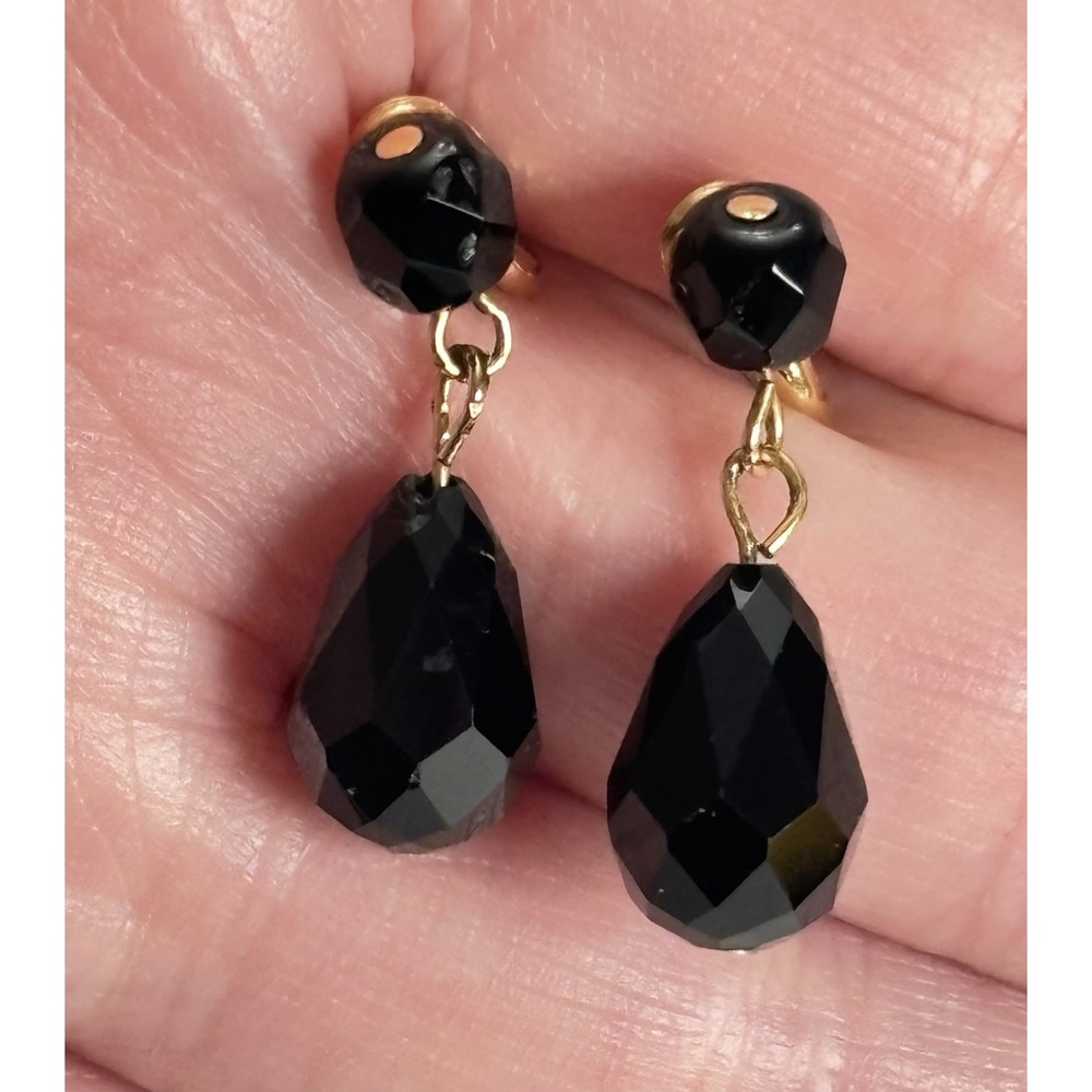 Vintage Black Faceted Glass Teardrop Dangle Clip On Earrings Gold Tone